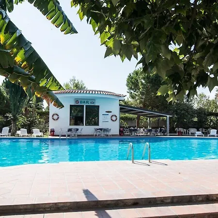 Villaggio Alkantara 3* Джардини-Наксос