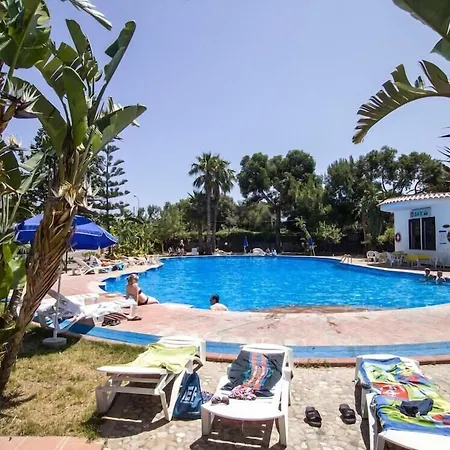 Ośrodek wypoczynkowy Villaggio Alkantara 3*