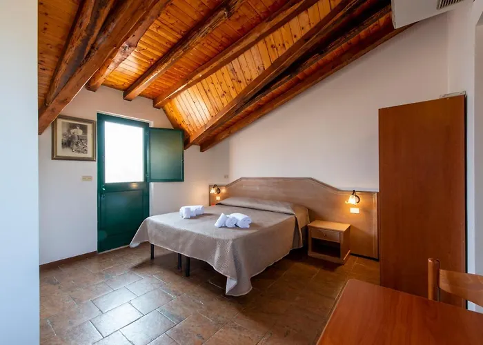 Курортный комплекс Villaggio Alkantara 3*