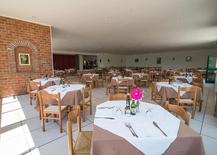 Курортный комплекс Villaggio Alkantara 3*