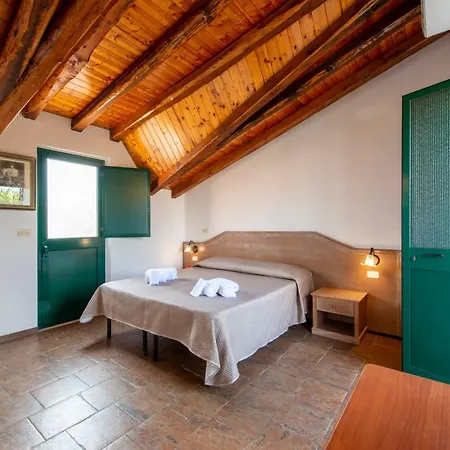 Resort Villaggio Alkantara Giardini Naxos